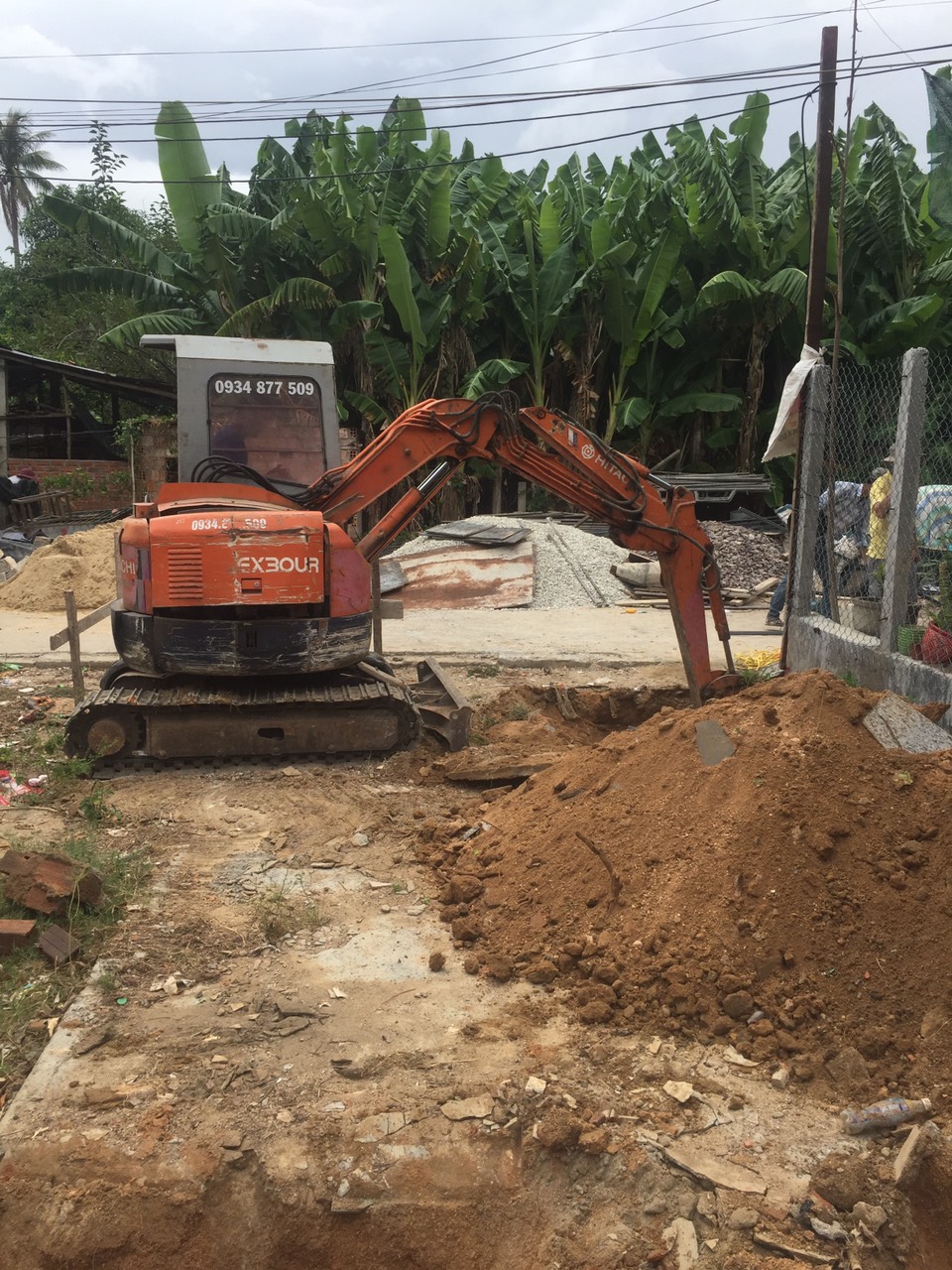 Đào móng nhà Quy Nhơn